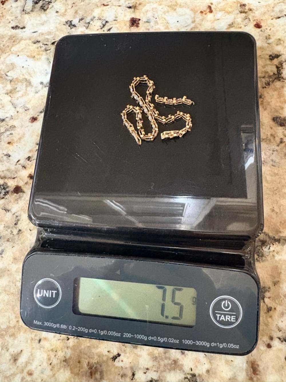 Vintage 14 karat gold diamond tennis bracelet priced below melt - Picture 3 of 4
